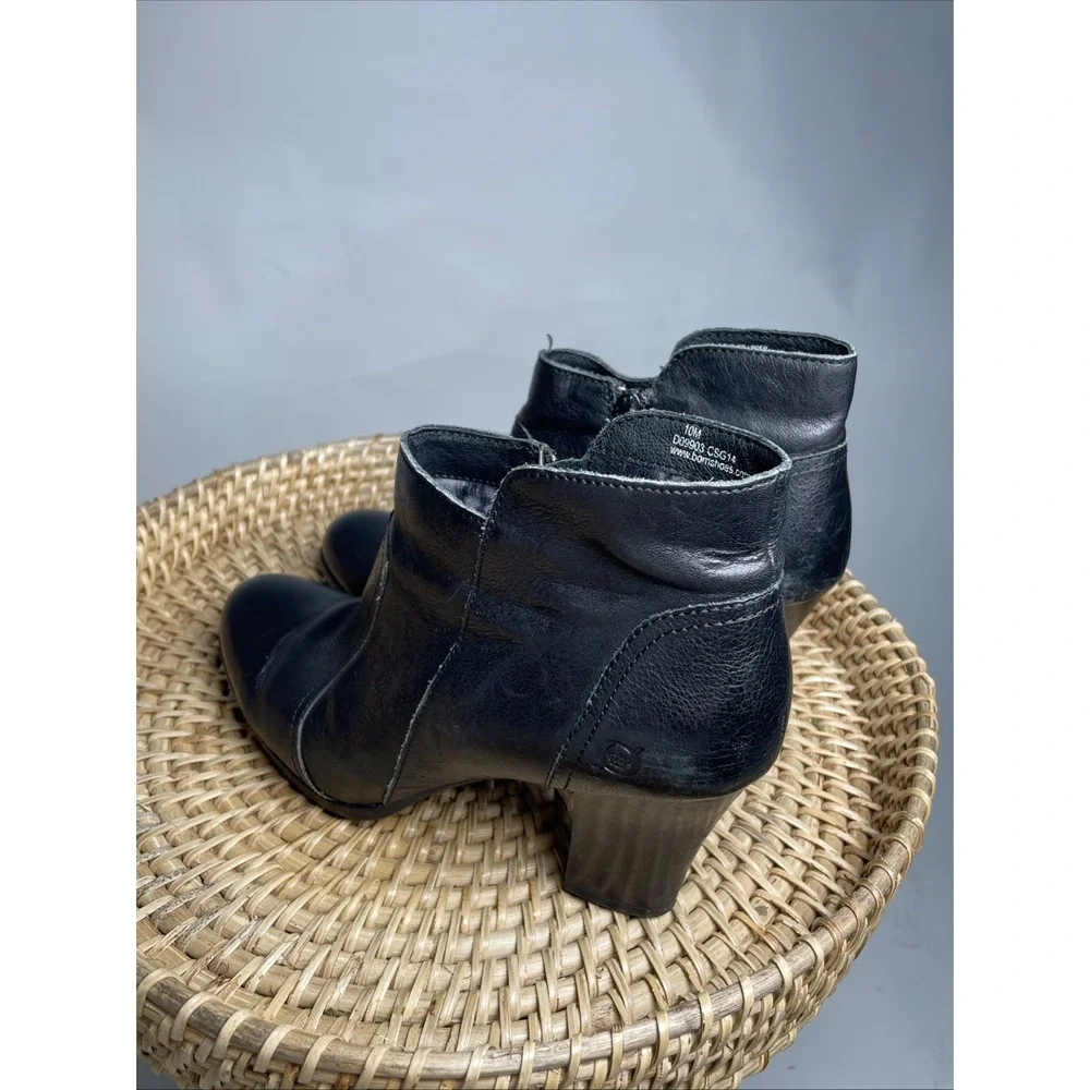 Born Womens 10 Black Ankle Boots Gorpcore Leather Block Heel